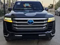 Мокрый асфальт Toyota Land Cruiser 2023 года, КПП Автомат, в Ташкент за 92 000 y.e. id7268961