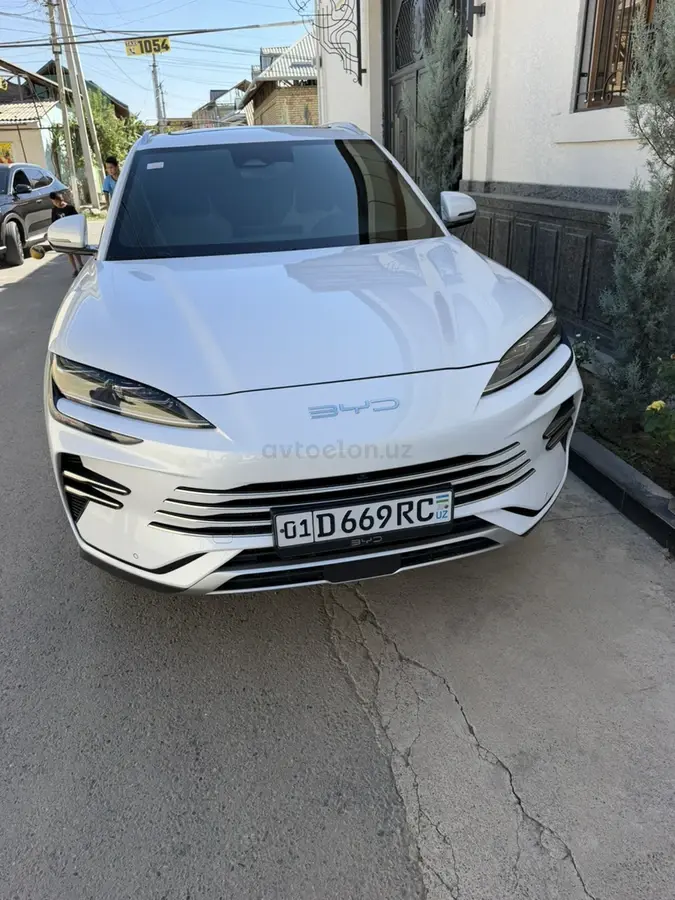 BYD Song Plus DM-i Champion