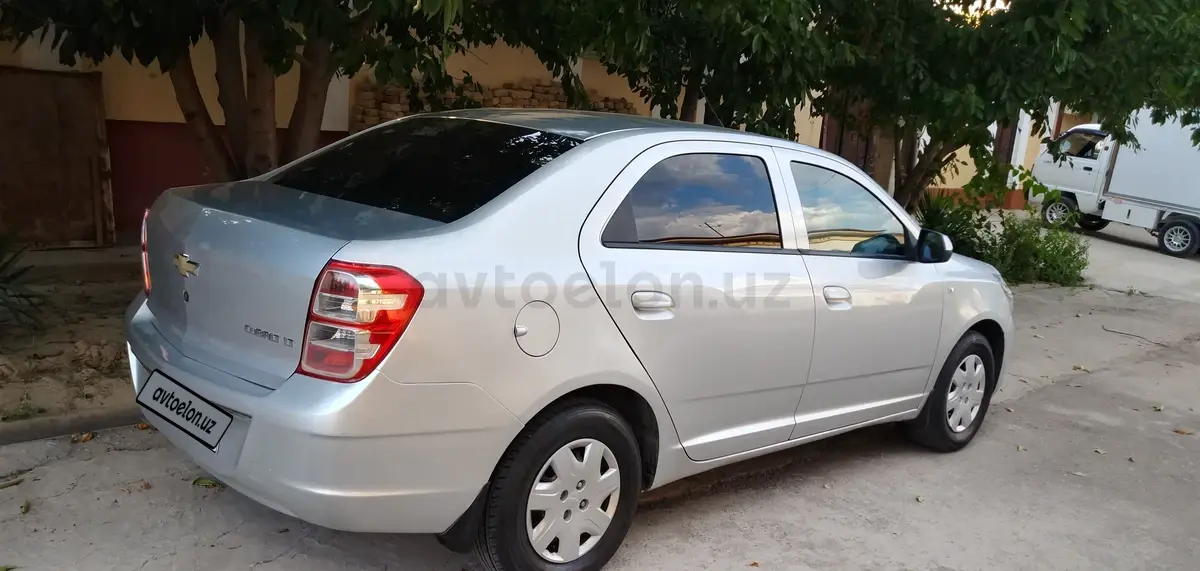 Chevrolet Cobalt,  2 позиция
