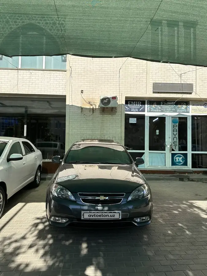 Chevrolet Gentra,  3 позиция
