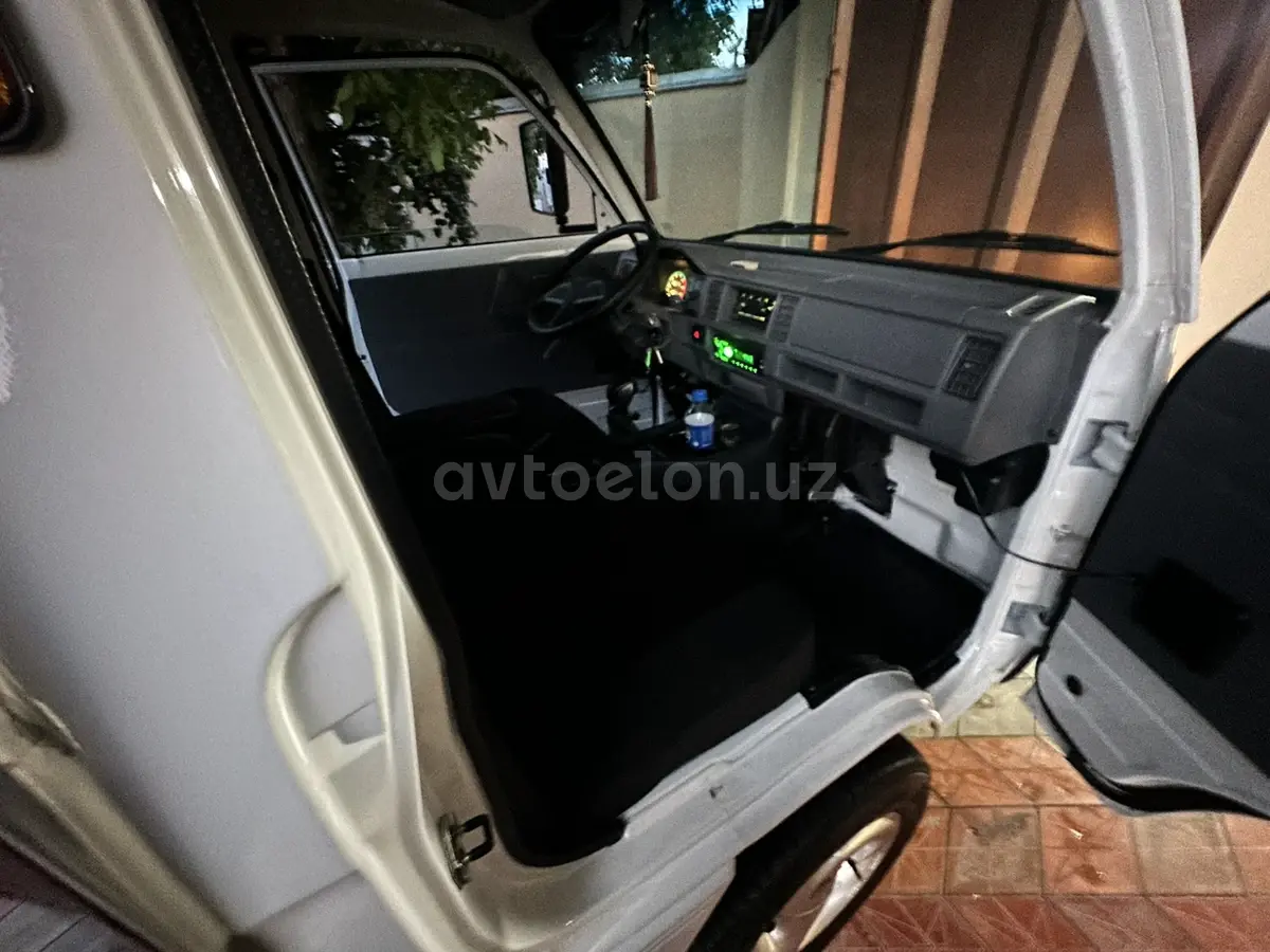 Chevrolet Labo