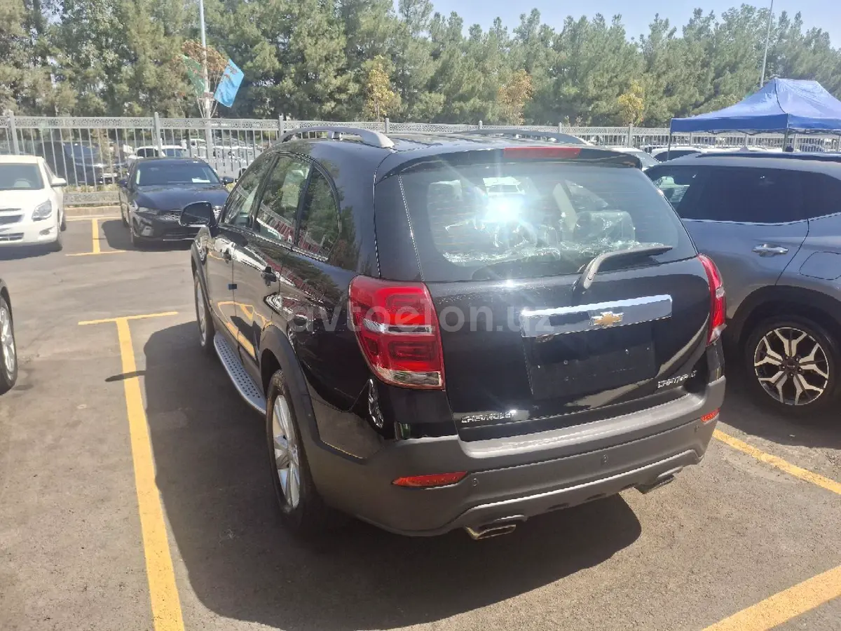 Chevrolet Captiva,  4 позиция