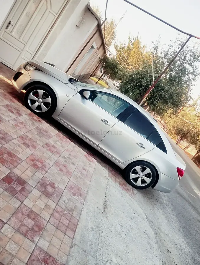 Chevrolet Cruze