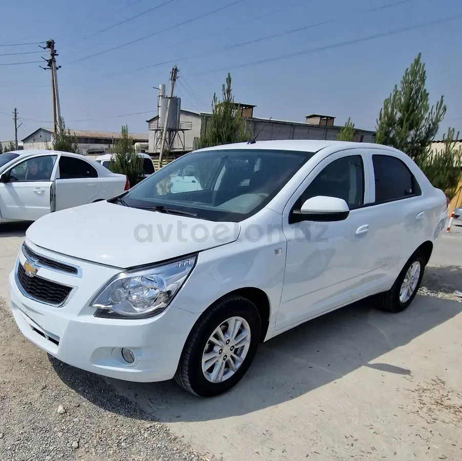 Chevrolet Cobalt,  3 позиция