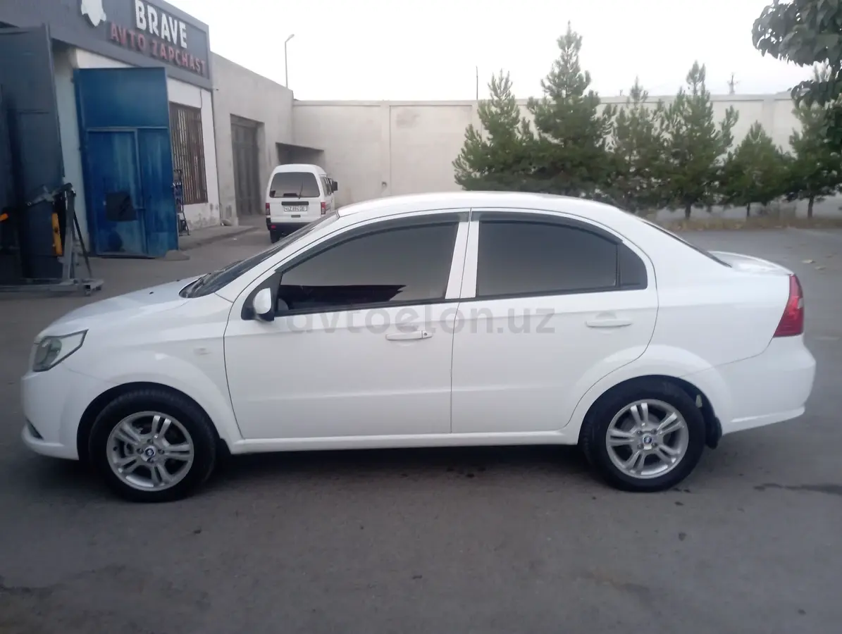 Chevrolet Nexia 3,  4 позиция