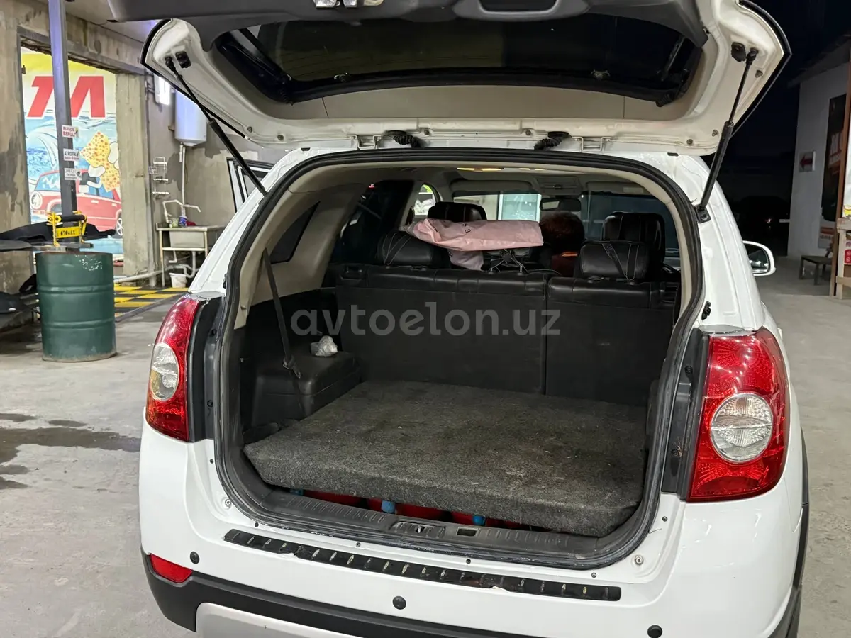 Chevrolet Captiva,  2 позиция