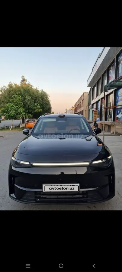 Leapmotor C16