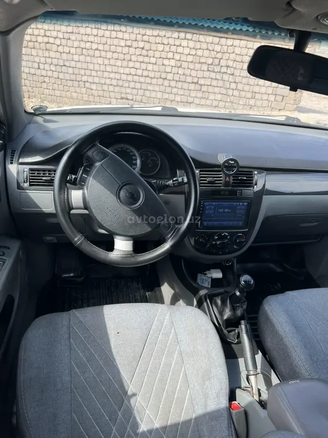 Chevrolet Lacetti,  2 позиция
