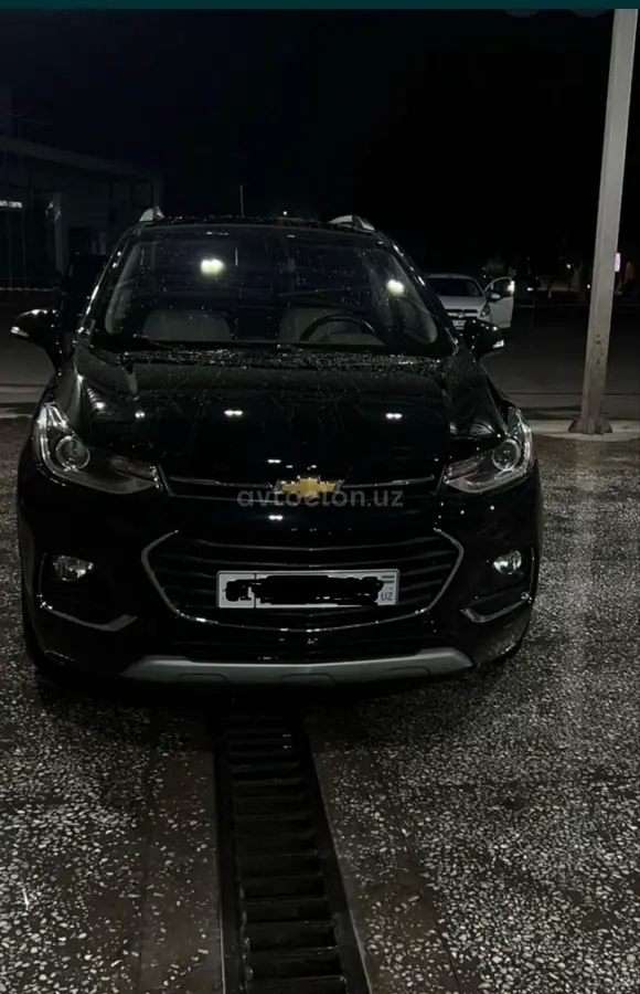 Chevrolet Tracker,  2 позиция