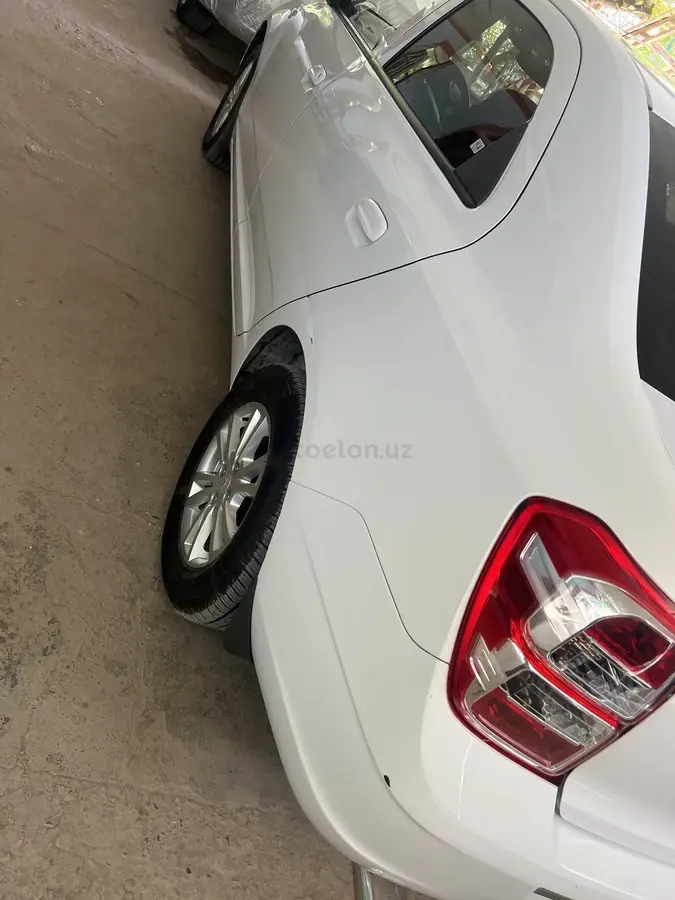 Chevrolet Cobalt,  3 позиция