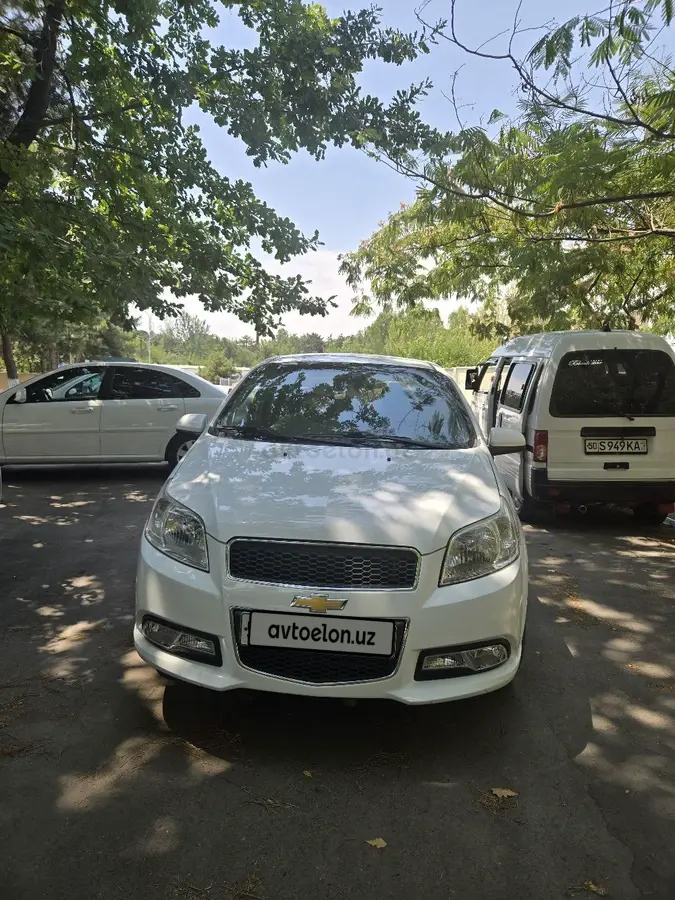Chevrolet Nexia 3,  2 позиция