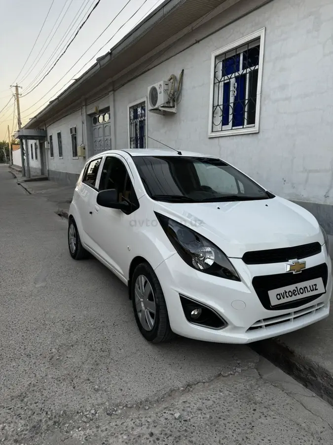 Chevrolet Spark,  3 позиция
