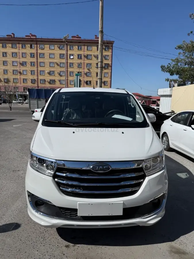 JAC M3 Plus