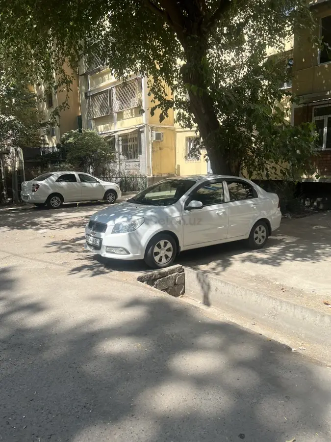 Chevrolet Nexia 3,  4 позиция