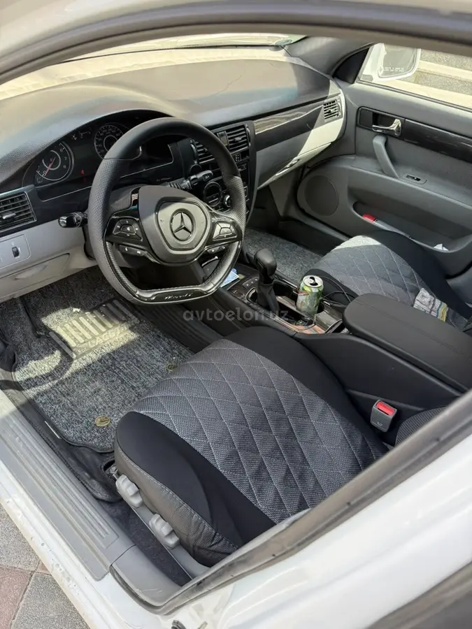 Chevrolet Gentra,  3 позиция
