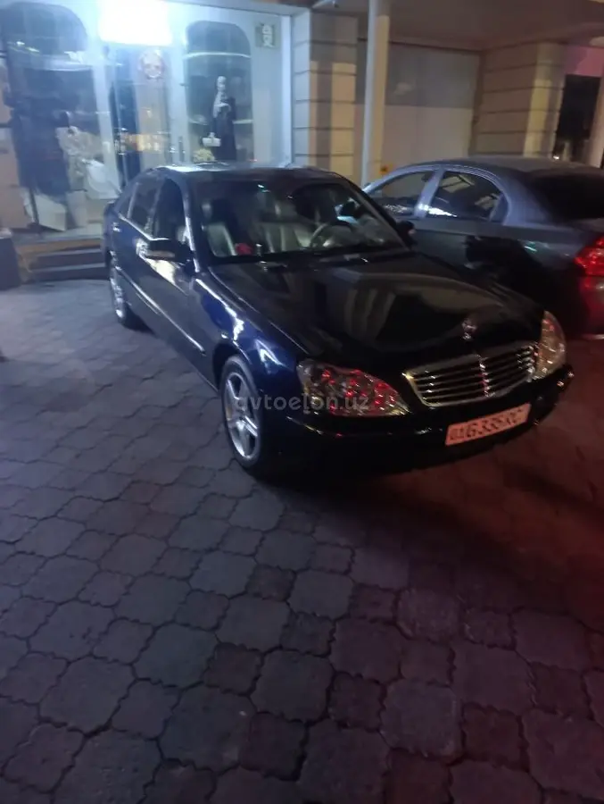Mercedes-Benz C 220