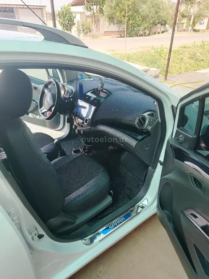 Chevrolet Spark,  2 позиция