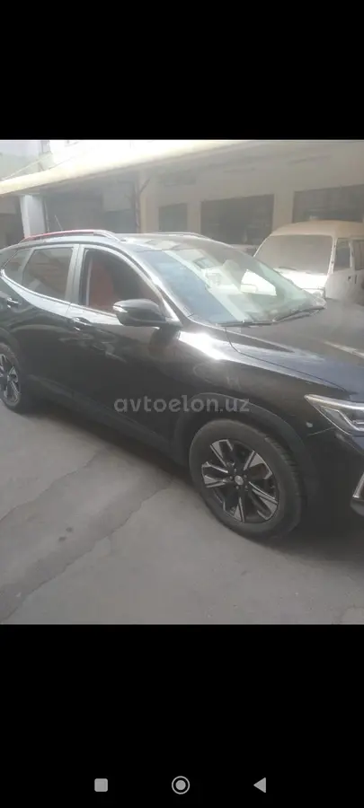 Chevrolet Tracker 2