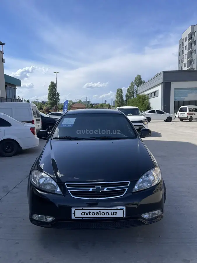Chevrolet Gentra,  3 позиция