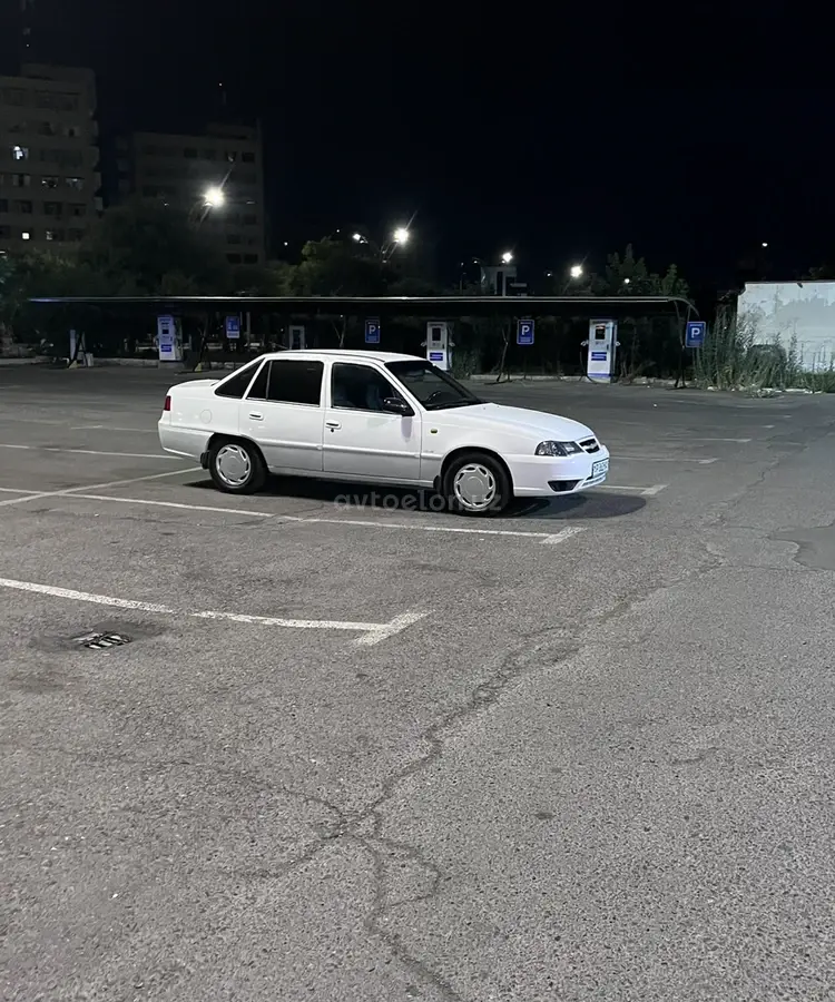Chevrolet Nexia 2,  4 позиция DOHC