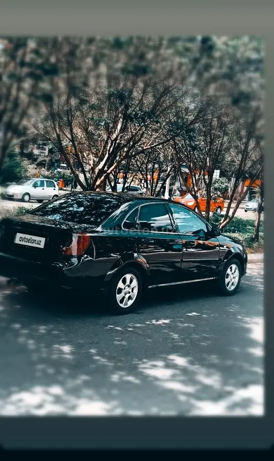 Chevrolet Lacetti,  3 позиция