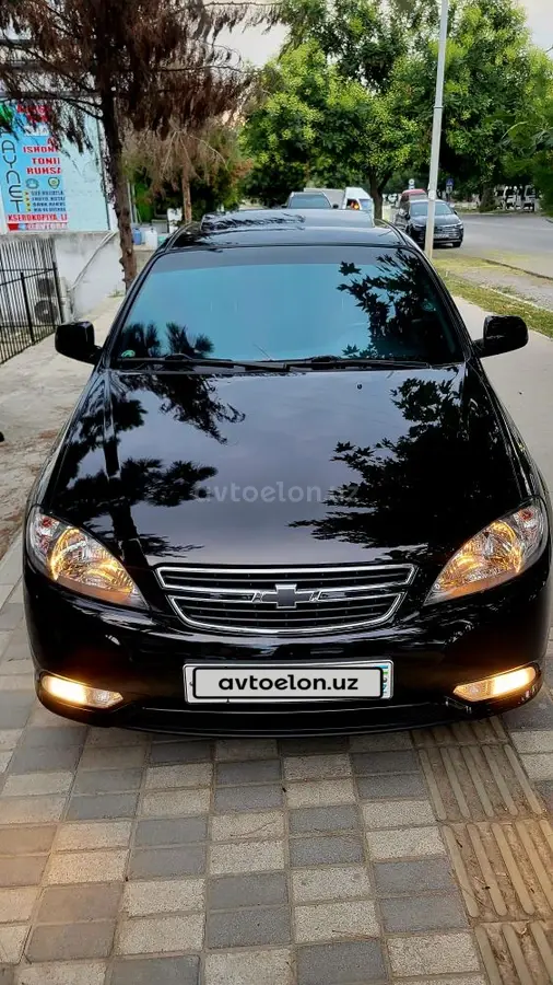 Chevrolet Gentra,  3 позиция