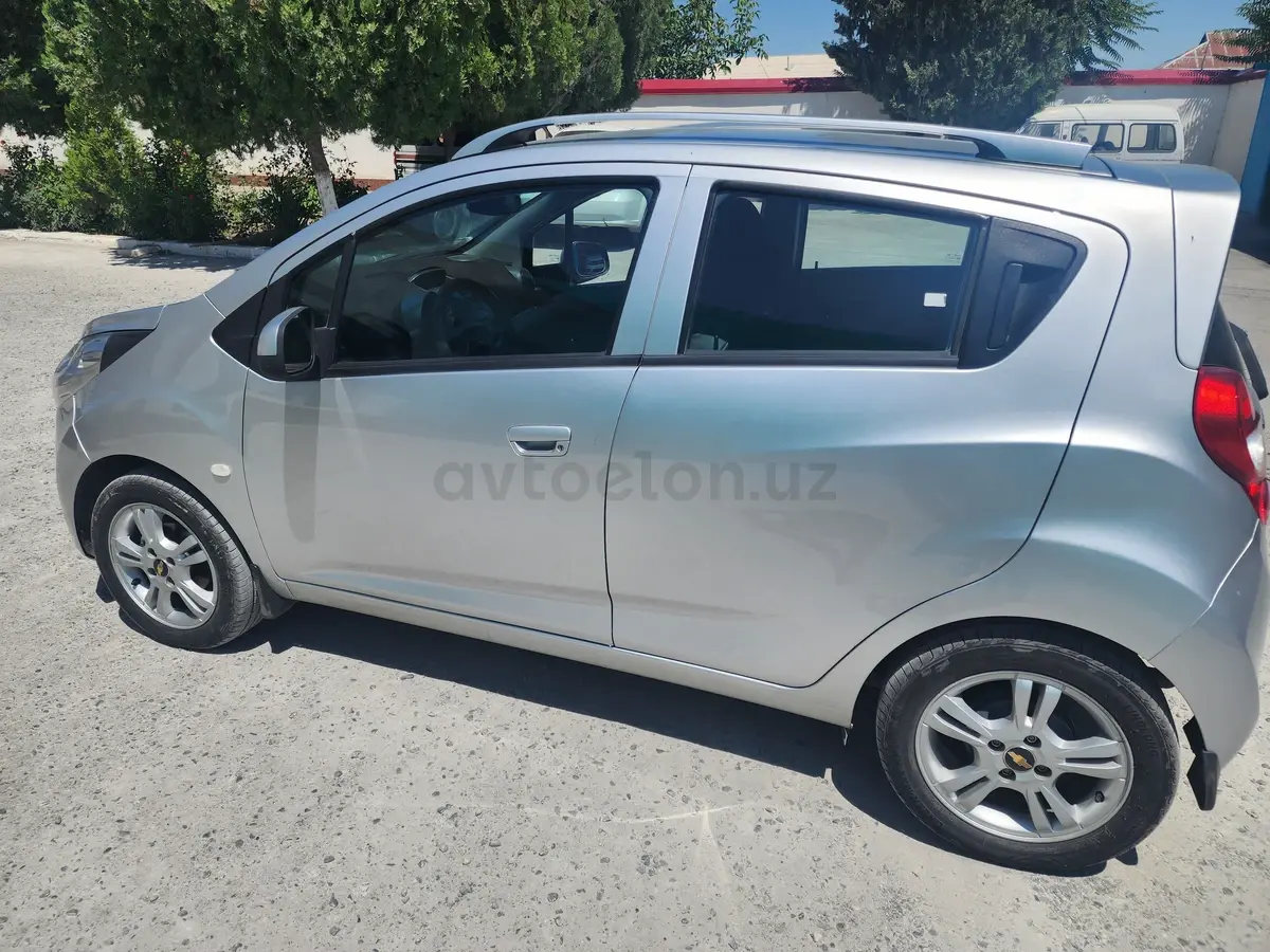 Chevrolet Spark,  2 позиция