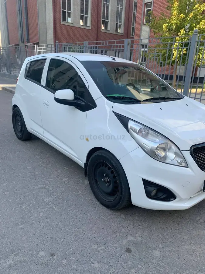 Chevrolet Spark,  4 позиция