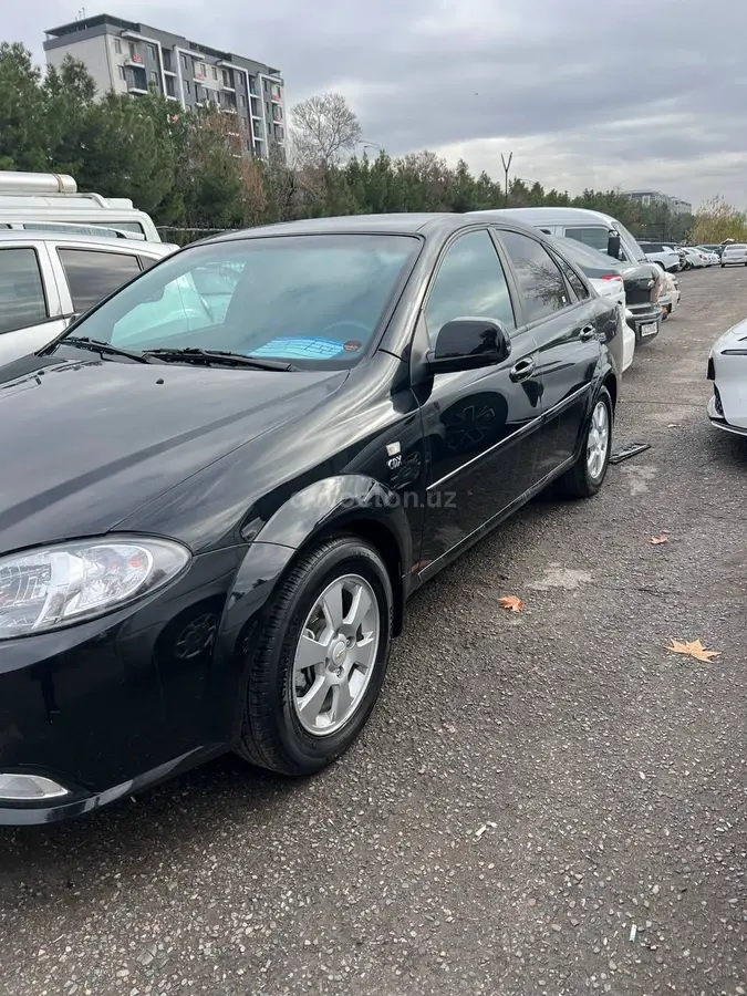 Chevrolet Gentra,  3 позиция