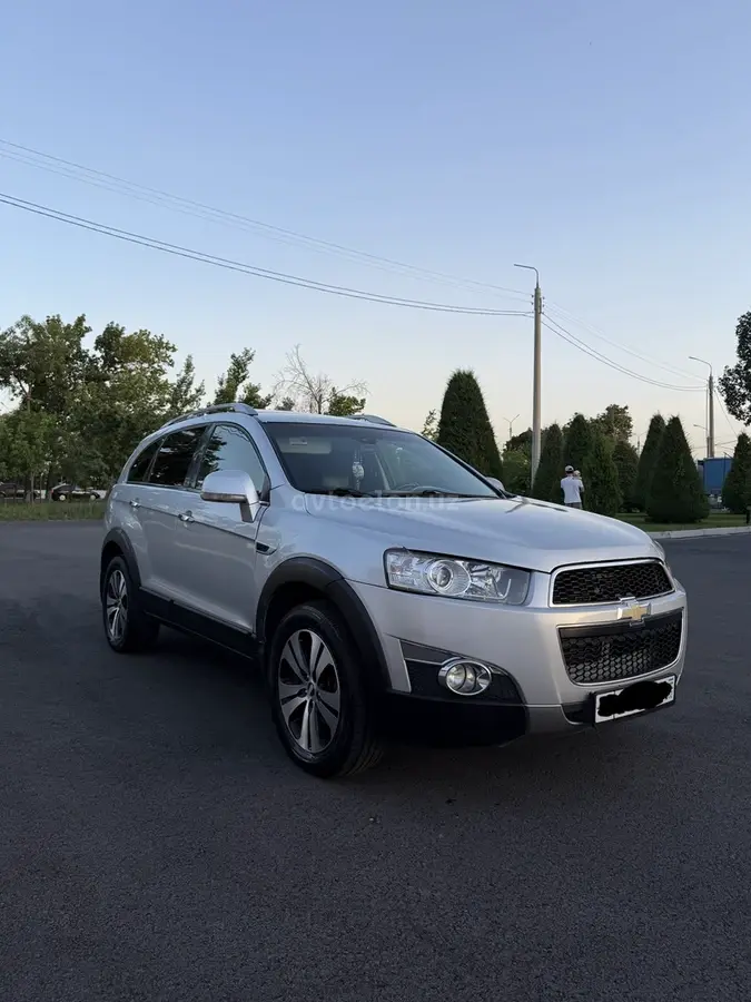 Chevrolet Captiva,  5 позиция