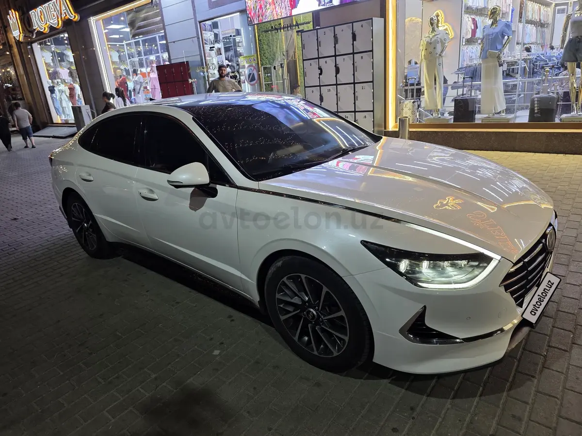 Hyundai Sonata
