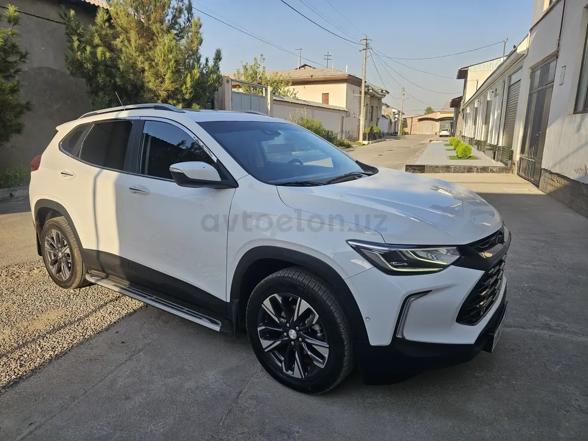 Chevrolet Tracker 2