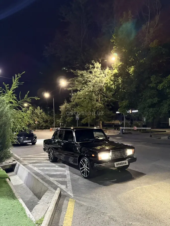 ВАЗ (Lada) 2107