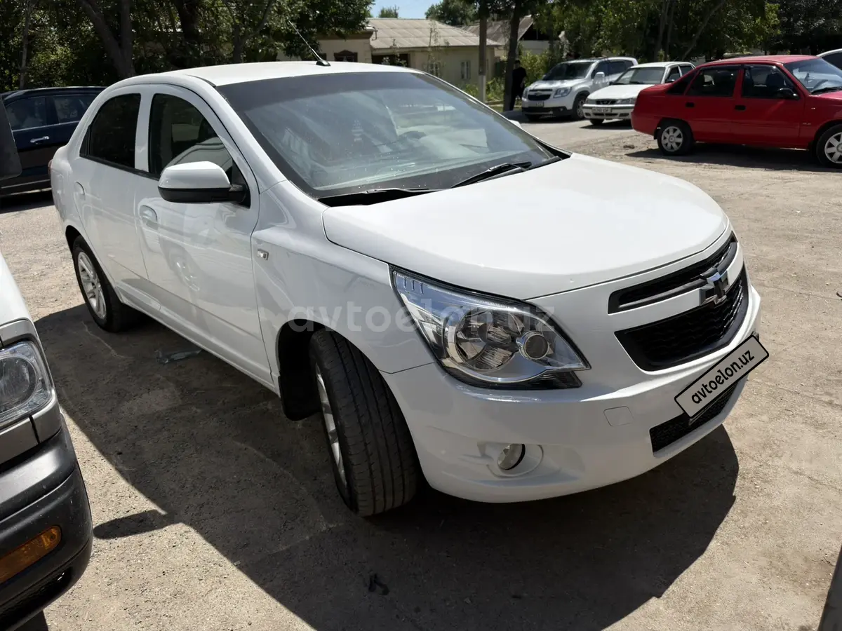 Chevrolet Cobalt,  2 позиция