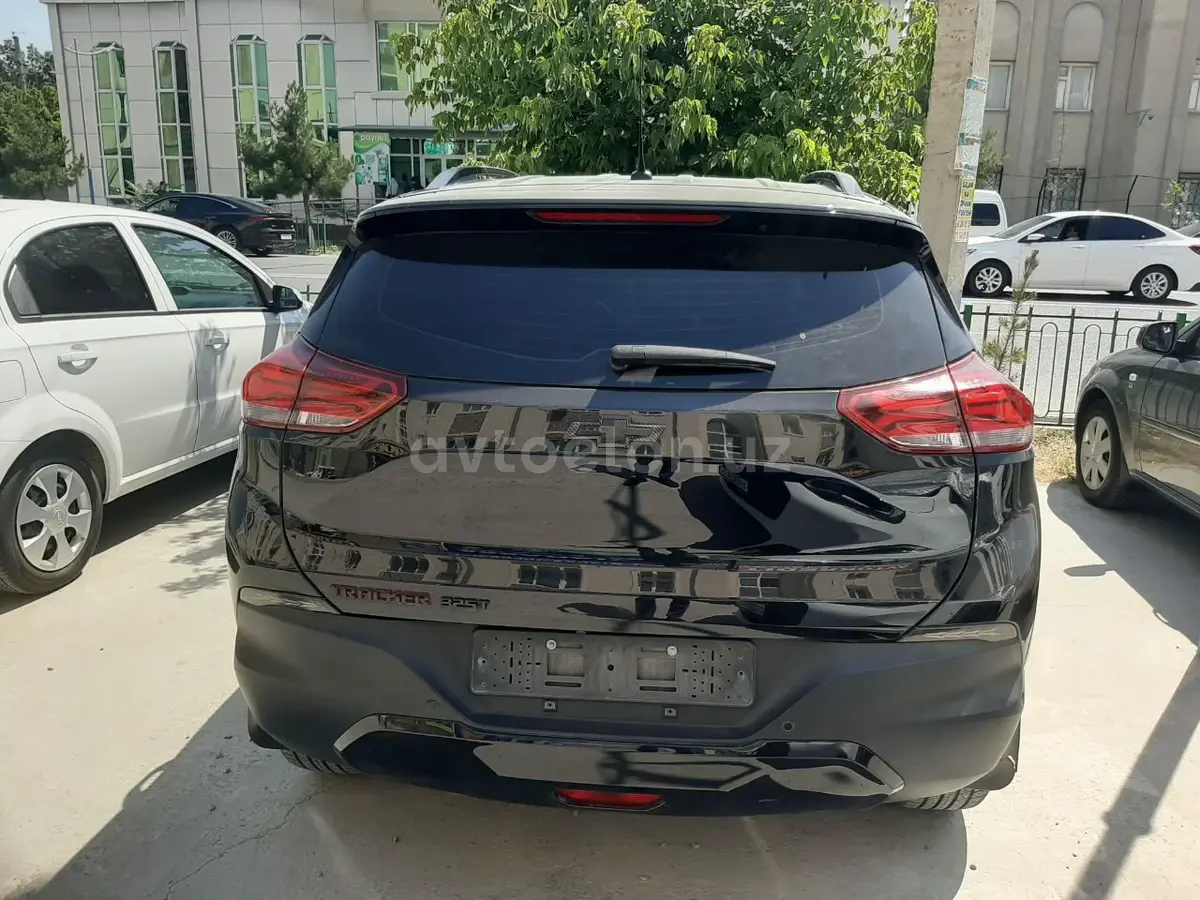 Chevrolet Tracker 2