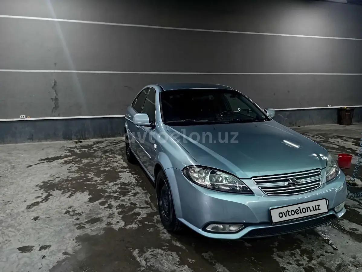Chevrolet Gentra,  2 позиция
