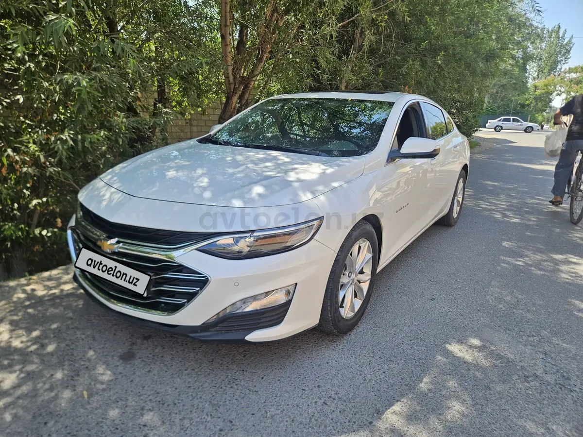 Chevrolet Malibu 2