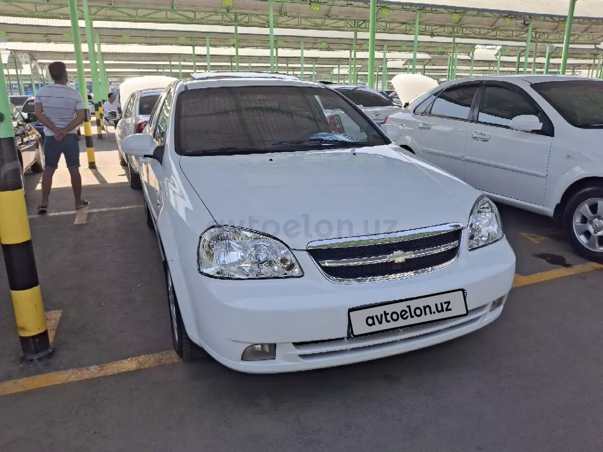 Chevrolet Lacetti,  3 позиция