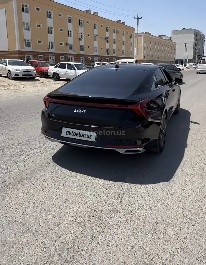 Kia K8