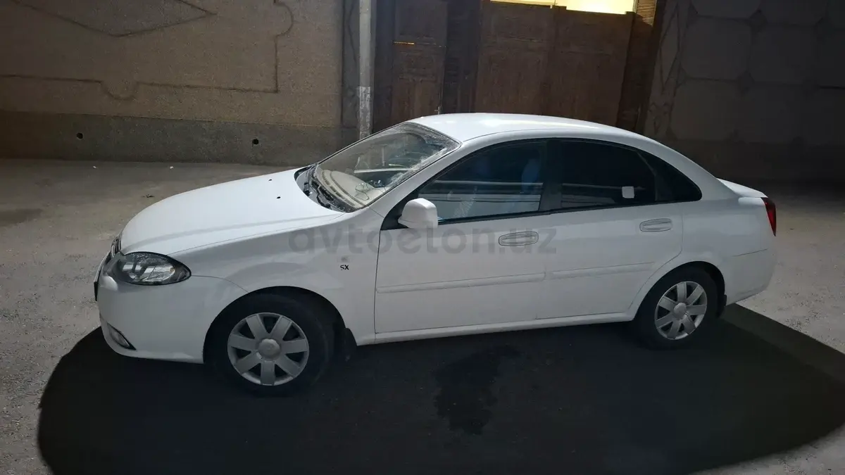 Chevrolet Gentra,  2 позиция