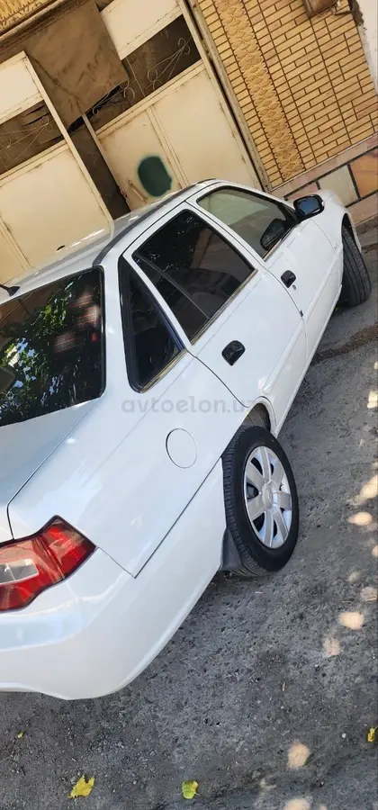 Chevrolet Nexia 2,  3 позиция SOHC