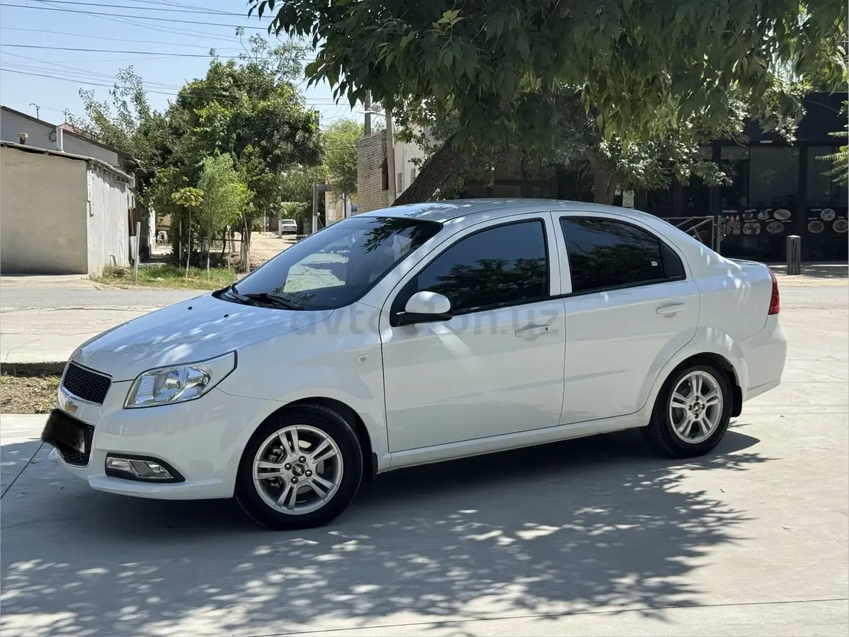 Chevrolet Nexia 3,  4 позиция