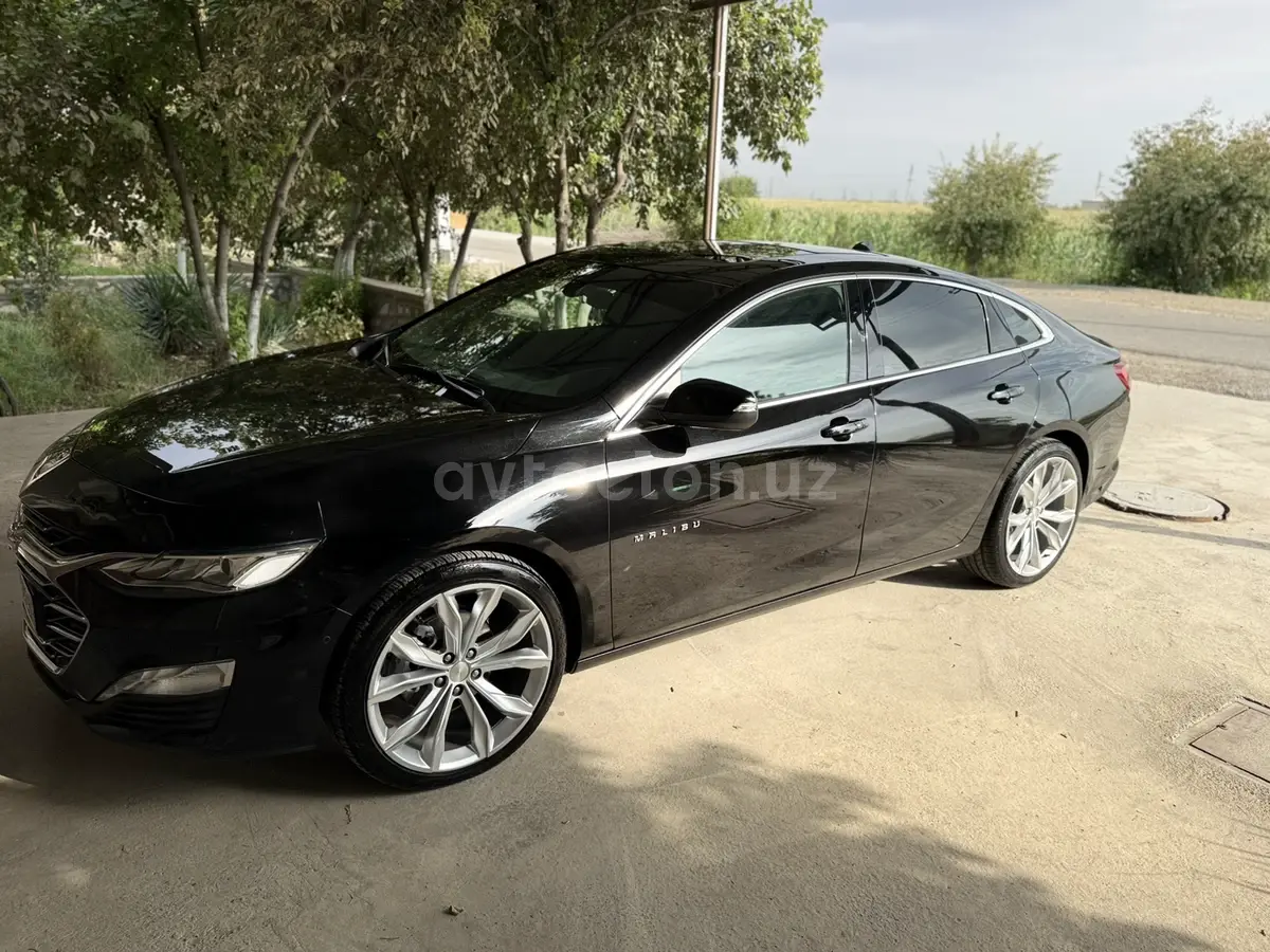 Chevrolet Malibu 2