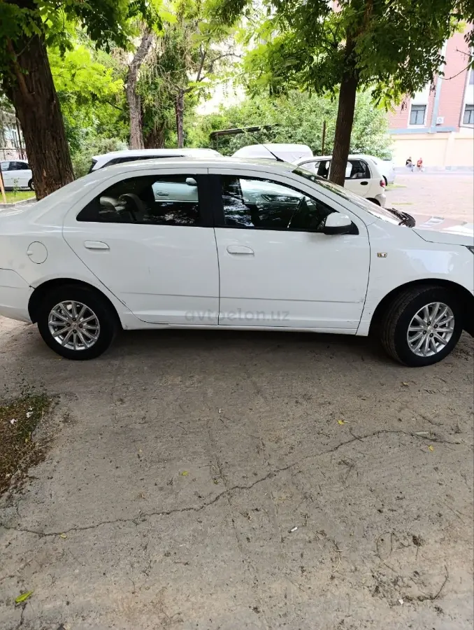 Chevrolet Cobalt,  4 позиция