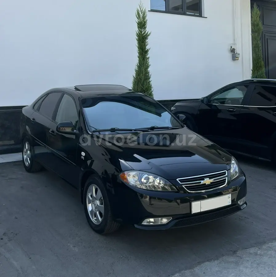 Chevrolet Gentra,  3 позиция
