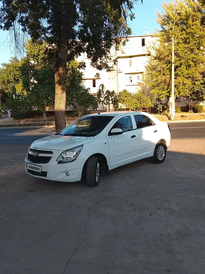 Chevrolet Cobalt,  2 позиция