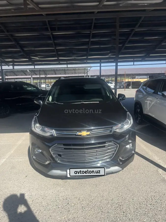 Chevrolet Tracker,  2 позиция