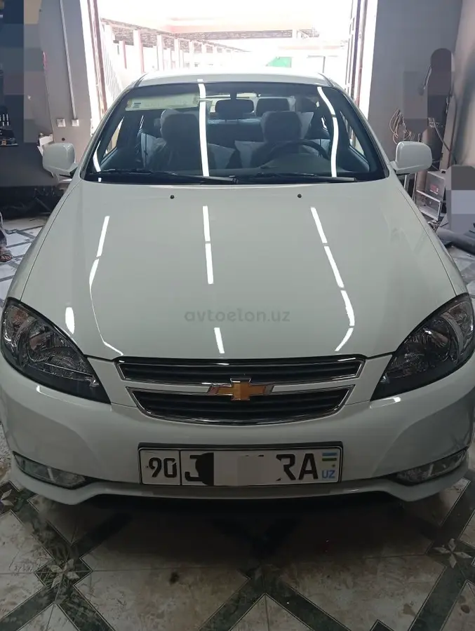 Chevrolet Gentra,  1 позиция
