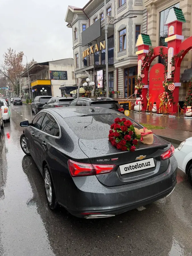 Chevrolet Malibu 2