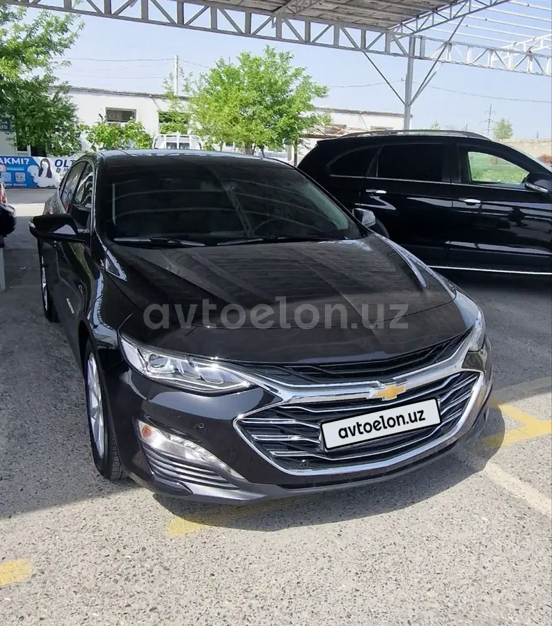 Chevrolet Malibu 2